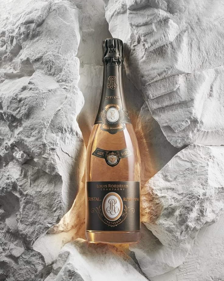 Cách thưởng thức rượu vang đỏ đúng cách cho người mới